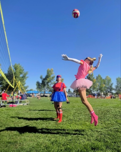 Princess Peach Grass Volleyball